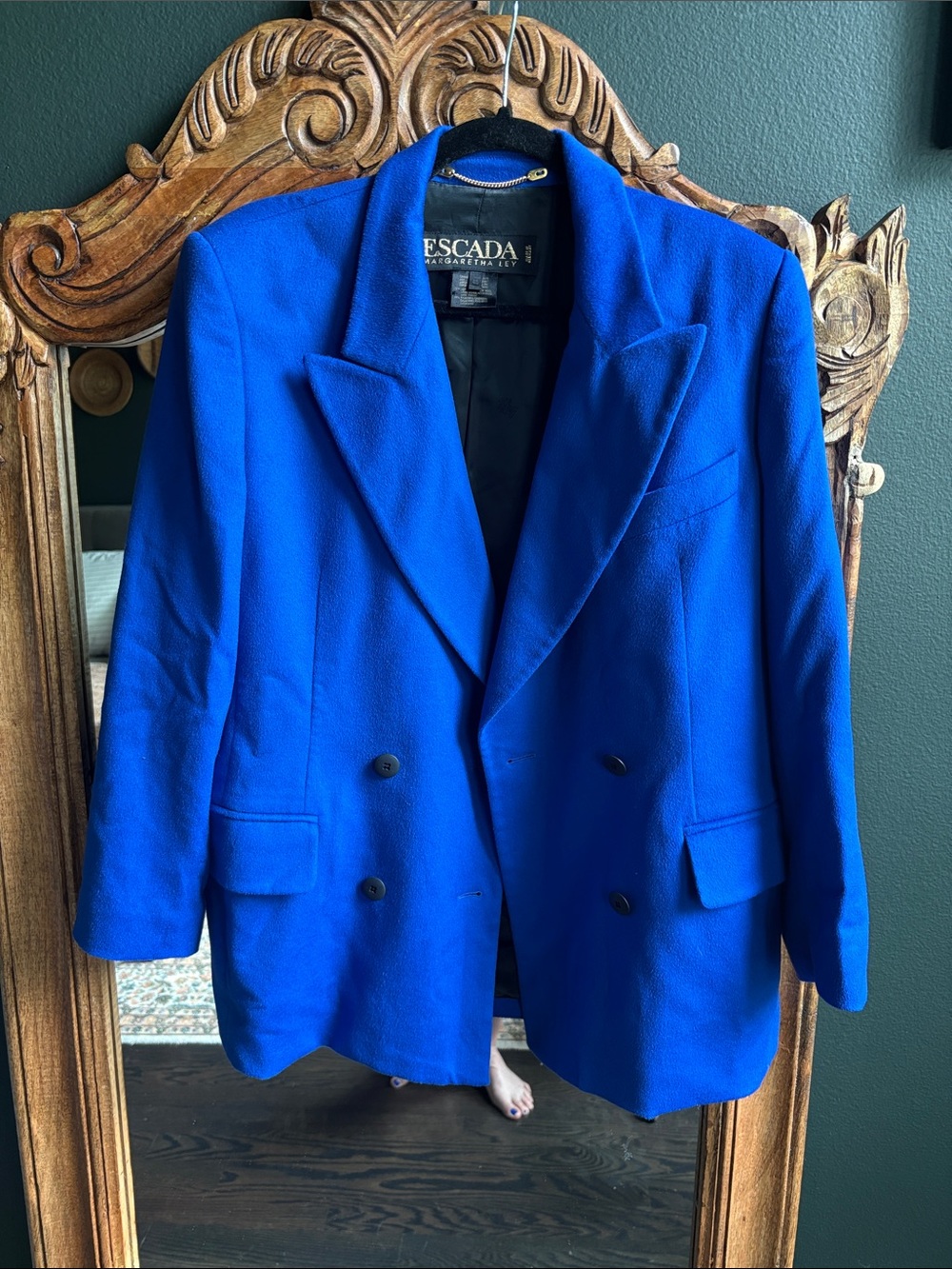 Escada Bold Royal Blue Double-Breasted Blazer